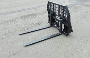 HLA 5500 lb rated pallet forks with brick guard